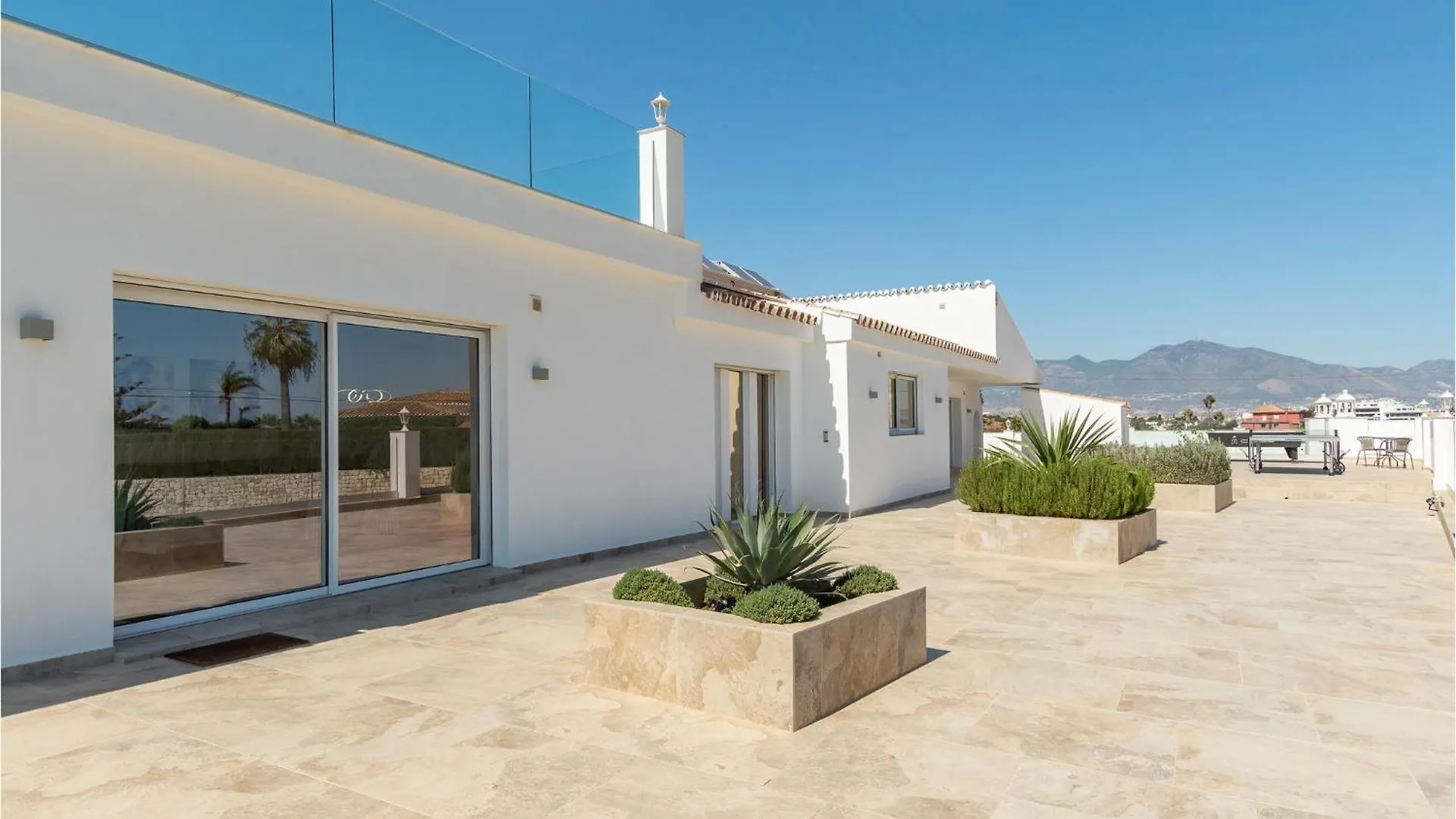 بيت للعطل 7 Bedroom Beautiful Home In Las Lagunas De Mijas فوينخيرولا إسبانيا