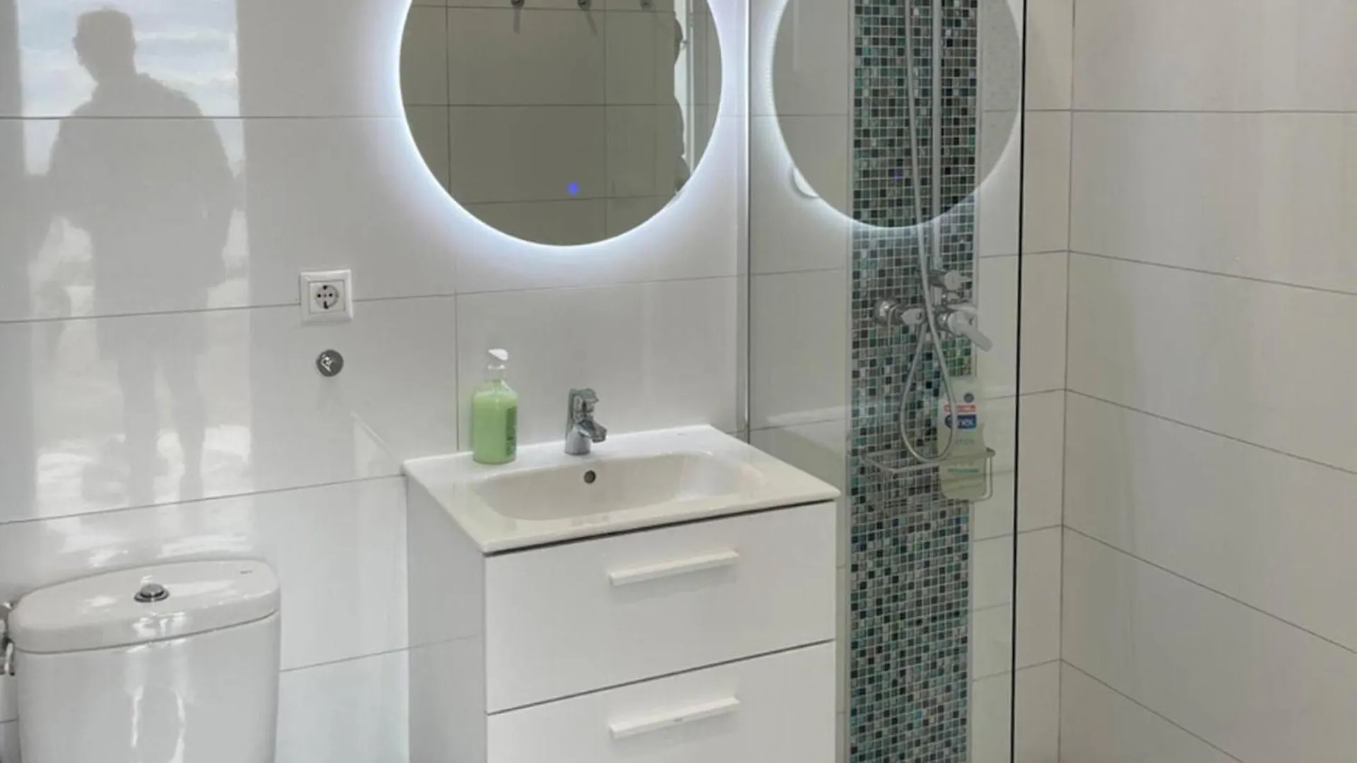 بيت للعطل 7 Bedroom Beautiful Home In Las Lagunas De Mijas فوينخيرولا
